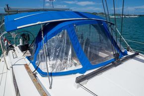 Jeanneau Sun Odyssey 519 5th (Crew) Cabin  - Bimini