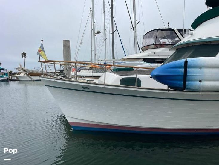 1981 Marine Trader 43 sundeck