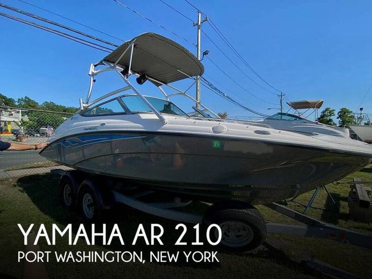 2015 Yamaha ar 210