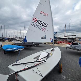 195800 - Laser (ILCA) Radial & Std rigs