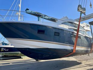 2011 Fairline Squadron 42