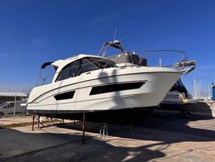 2021 Beneteau Antares 9 OB