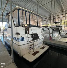 1986 Sea Ray 410 AFt Cabin