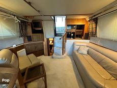 1986 Sea Ray 410 AFt Cabin