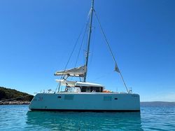 Lagoon 39