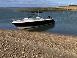 Pursuit 235 Offshore Sport boat