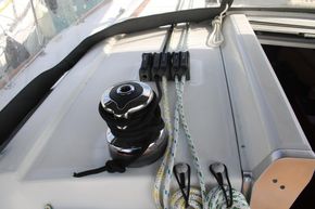 2010 Beneteau Oceanis 34 9