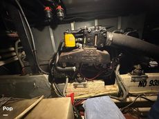 1986 Sea Ray 410 AFt Cabin