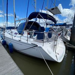 2005 Dufour 385 GL