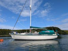 TRIDENT CHALLENGER 35 cruising yacht £27500