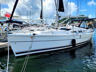2003 Hunter 426 DS