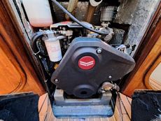 1986 Beneteau First 375
