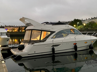 Galeon 390 Fly w/ Twin Volvo Penta D4, 2 x 260HP