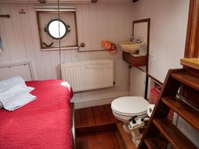 Dutch Barge 22M Luxemotor - Aft Cabin