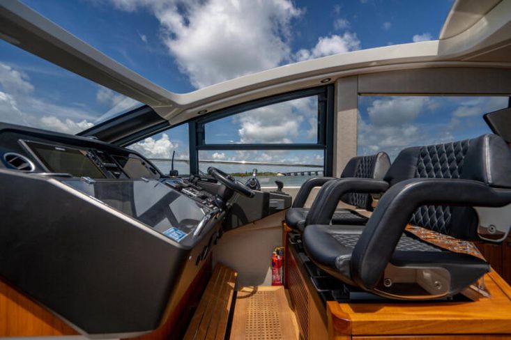 2019 Sunseeker Predator