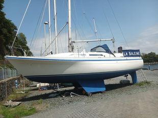 Moody 333 Bilge Keel