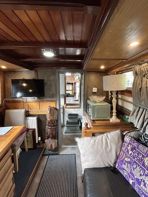 Saloon