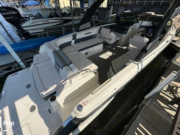 2019 Chaparral 297 ssx