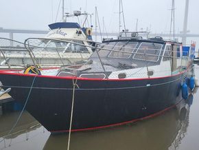 Marshall 42  - Main Photo