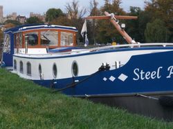 Piper 57N dutch barge