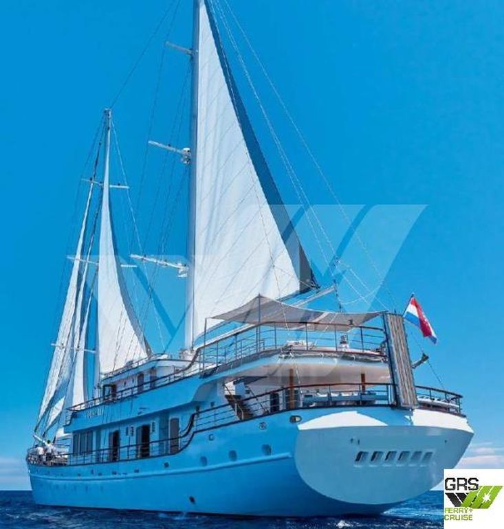 48m / 12 pax Yacht for Sale / #1128796