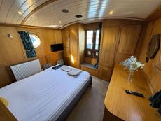 Collingwood 60ft Wide Beam