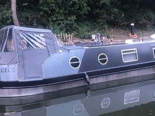 A well presented 57ft 10ft wide beam