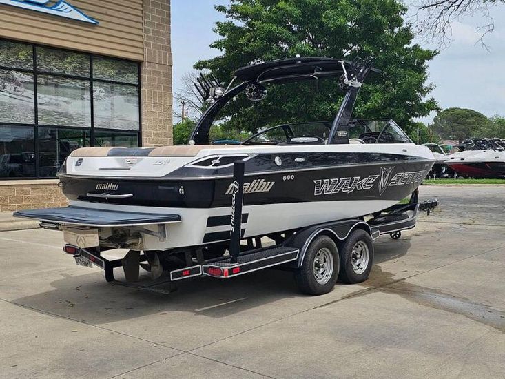 2009 Malibu wakesetter 23 lsv