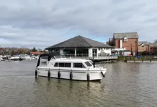 2021 Viking 23 Narrowbeam
