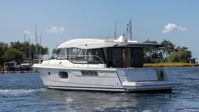 Beneteau Swift Trawler 41 Sedan - 6