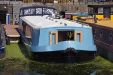 Fabulous High Spec 60 x12 Widebeam Central London Residential Mooring
