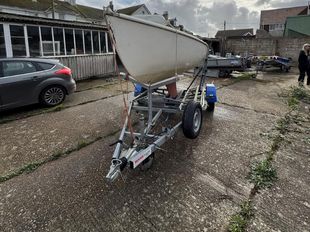 Squib 635 inc. trailer
