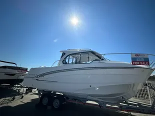 2024 Beneteau Antares 8