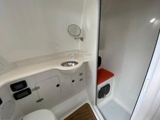 2007 Wave Piercer Speed Boat