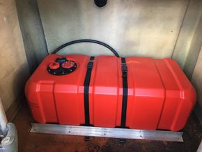 Arctic rib secondary fuel tank 