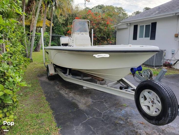 2009 Mako 1901 inshore