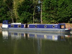 WAKA HUIA &bull; 1996 Mick Cull/Owner semi-trad, 2+3 berths