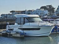 2017 Jeanneau Merry Fisher 895