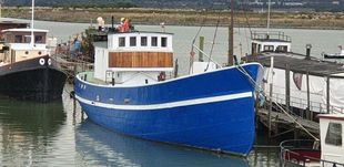 Distinctive Houseboat Conversion