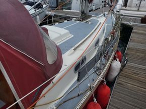 Twister 28  - Side Deck