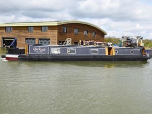 BLACKJACK • 60ft 2in, cruiser stern, 2+2 berths