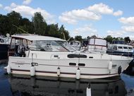 YACHTS DELPHIA "LA THETYS"