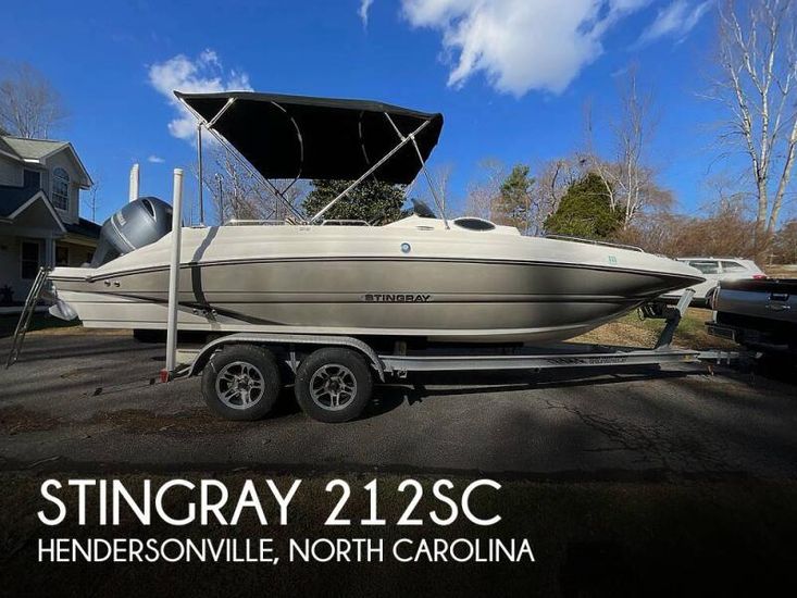 2016 Stingray 212 sc