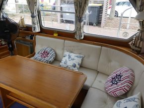 Valkkruiser 1200  - Saloon Table