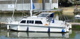 1983 Catalac 8M or 27
