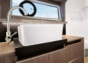 Sealine F430