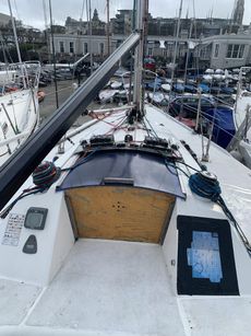 Hunter Formula 28