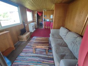 Houseboat 30  - Looking Aft