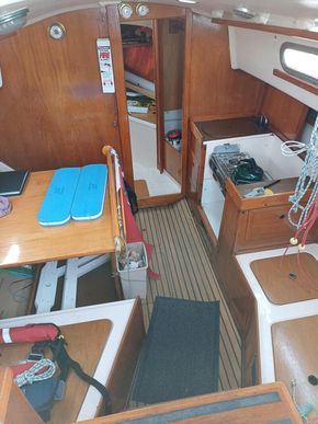 Saloon (All cushions ashore for winter)