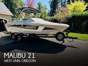 2022 Malibu Wakesetter 21LX